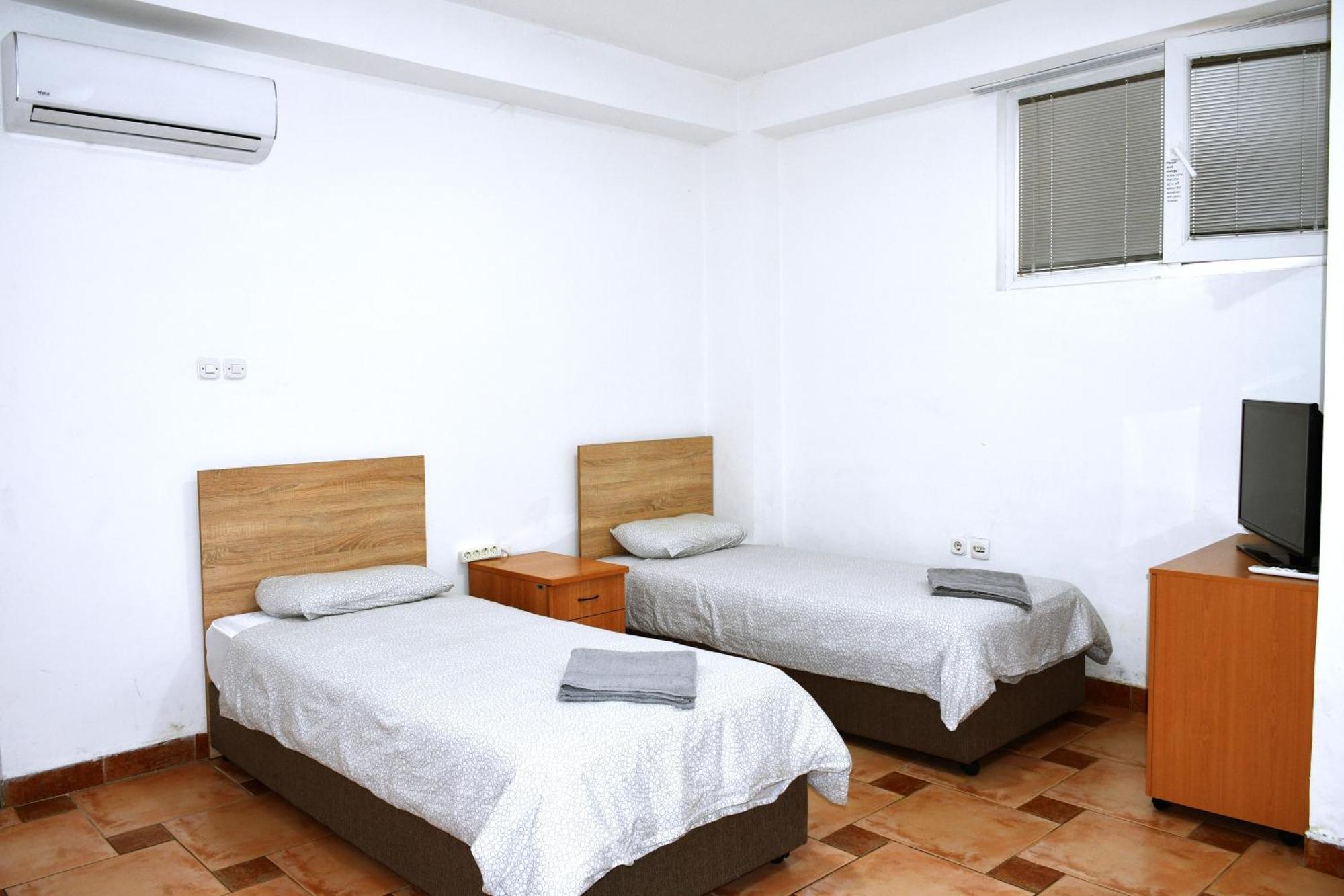 Sani Suteren Apartment Skopje Exterior foto