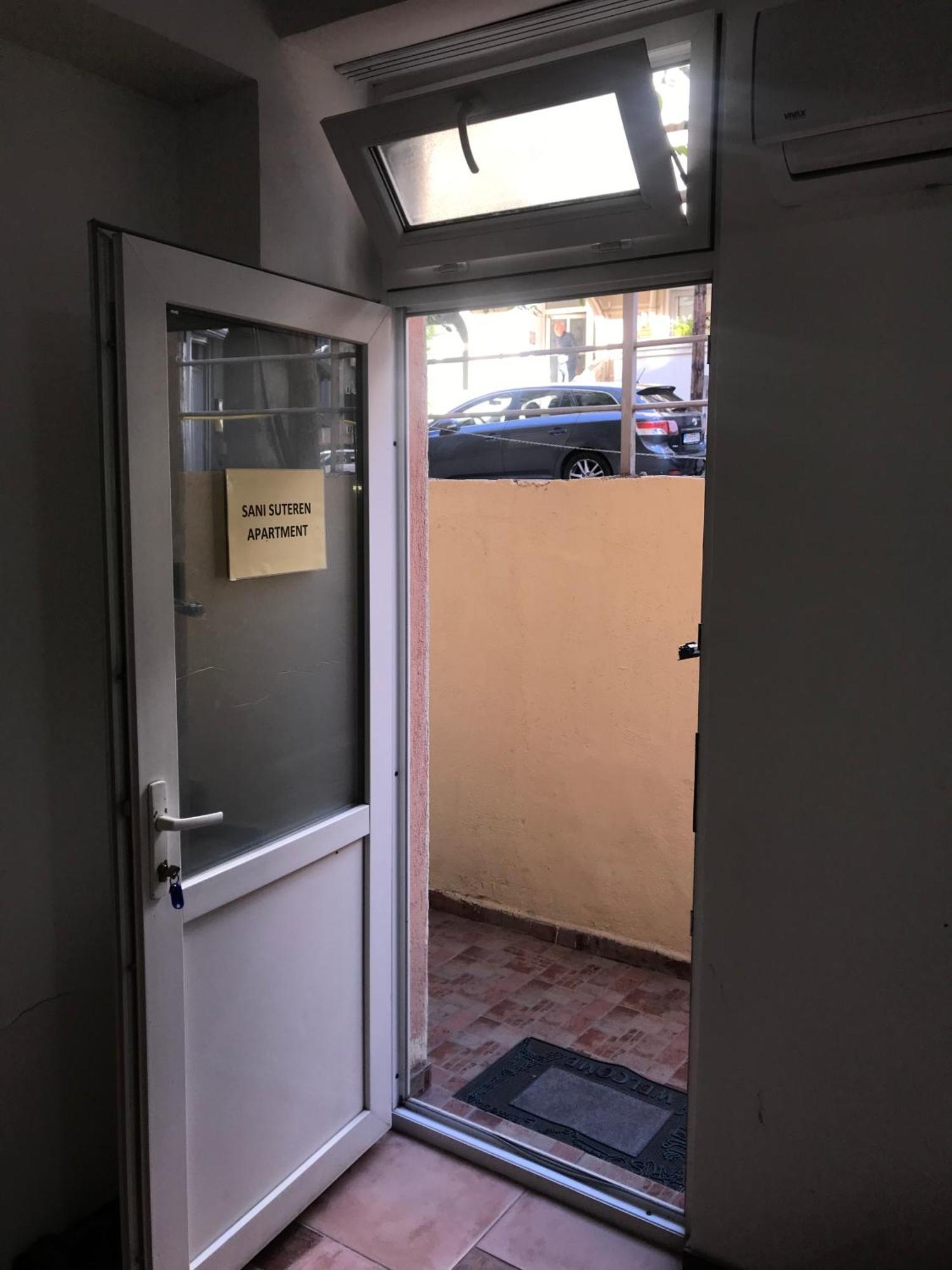 Sani Suteren Apartment Skopje Exterior foto